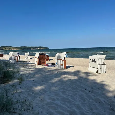 Appartement Eldena Strandhaus Ruegen *
