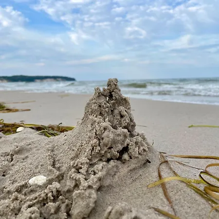 Eldena Strandhaus Ruegen Lobbe
