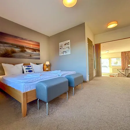 Eldena Strandhaus Ruegen Lobbe