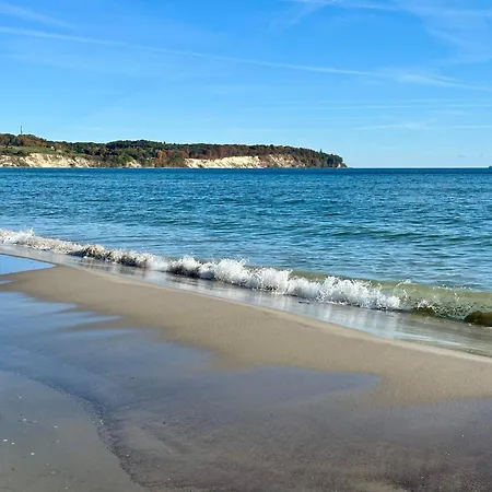 Eldena Strandhaus Ruegen * Lobbe